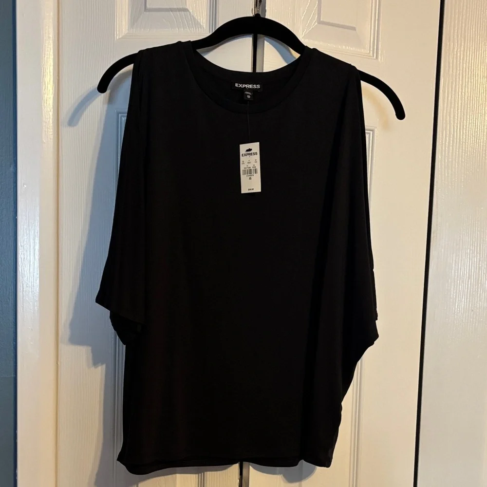 NWT Express black short sleeve cold shoulder shirt size XS - Picture 1 of 9